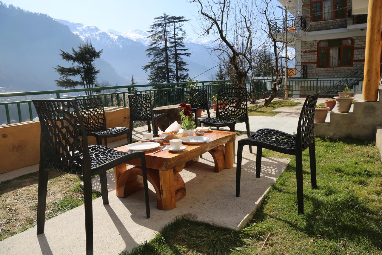 Hotel Mountain Trail Manali Exterior photo
